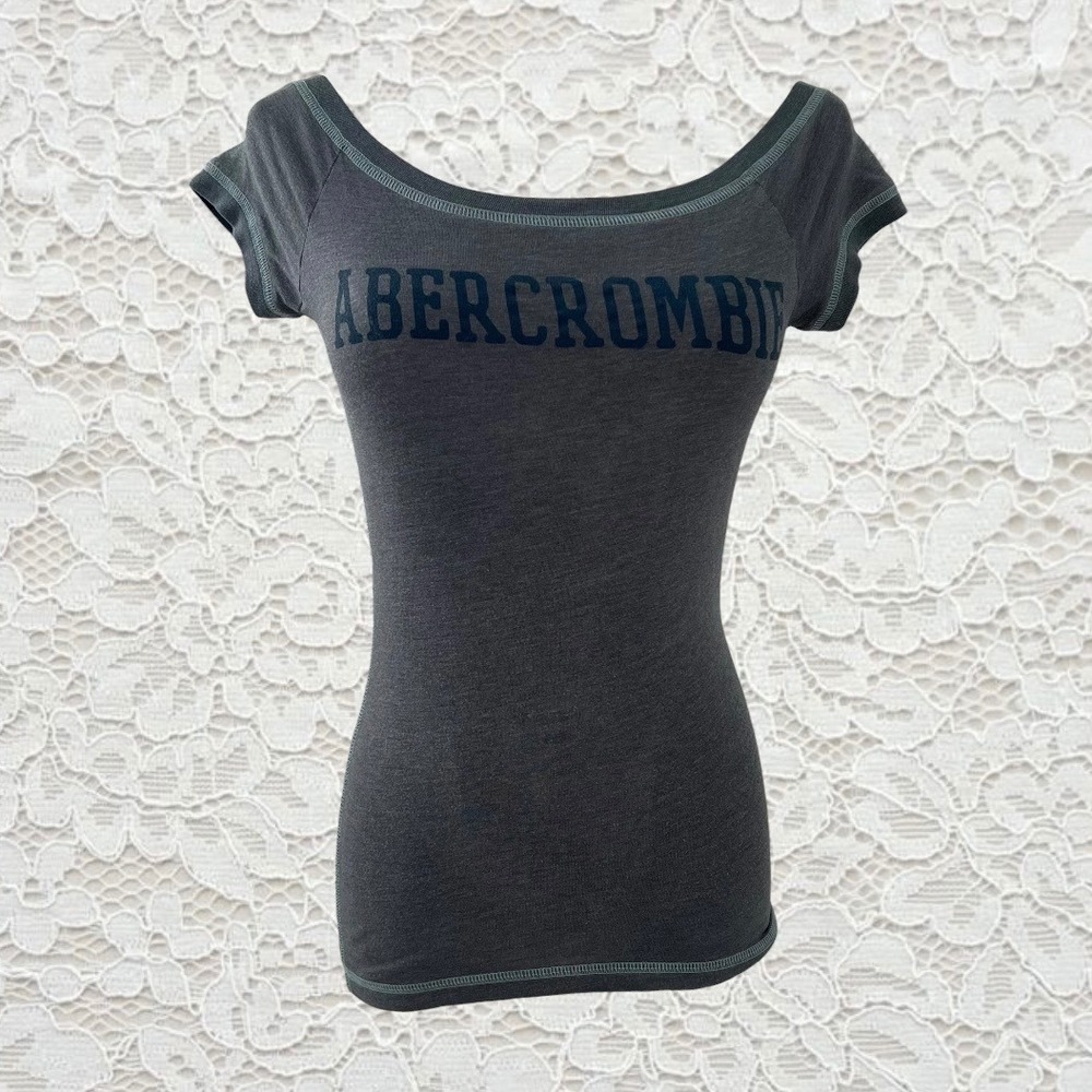 vintage abercrombie low back graphic lettering short sleeve top